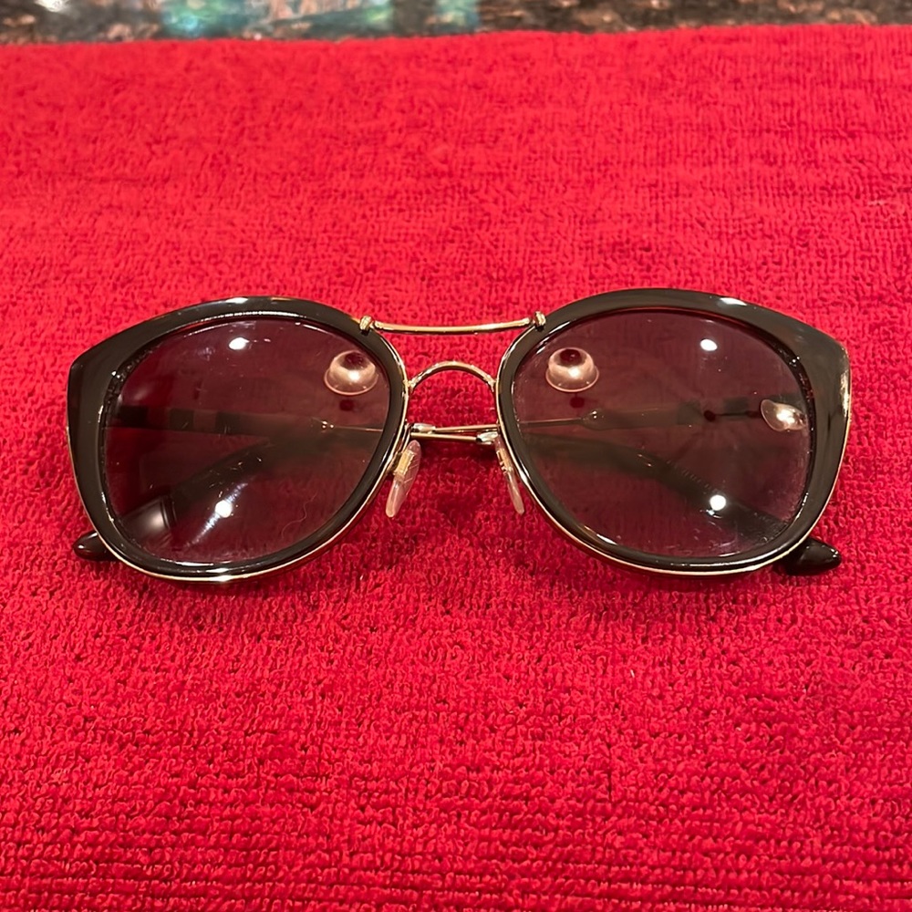 Burberry 4251Q Sunglasses